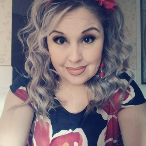 Meet your Posher, Alma - Picture 1 of 1